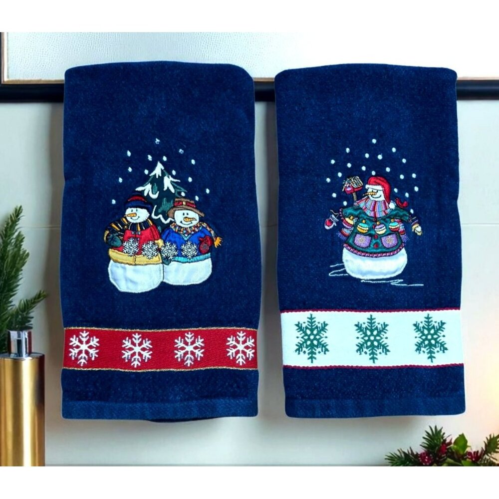 2 VTG Christmas Snowman Hand Towel Embroidered Snowflakes Tree Holiday Decor JCP